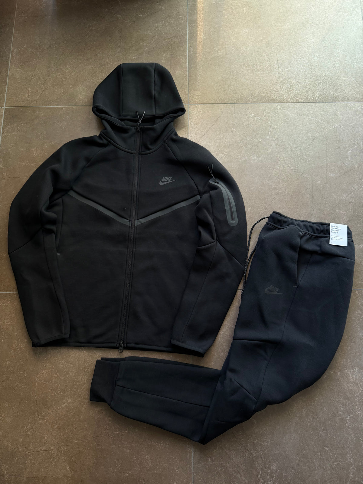 Tuta completa Nike Tech Fleece Triple Black