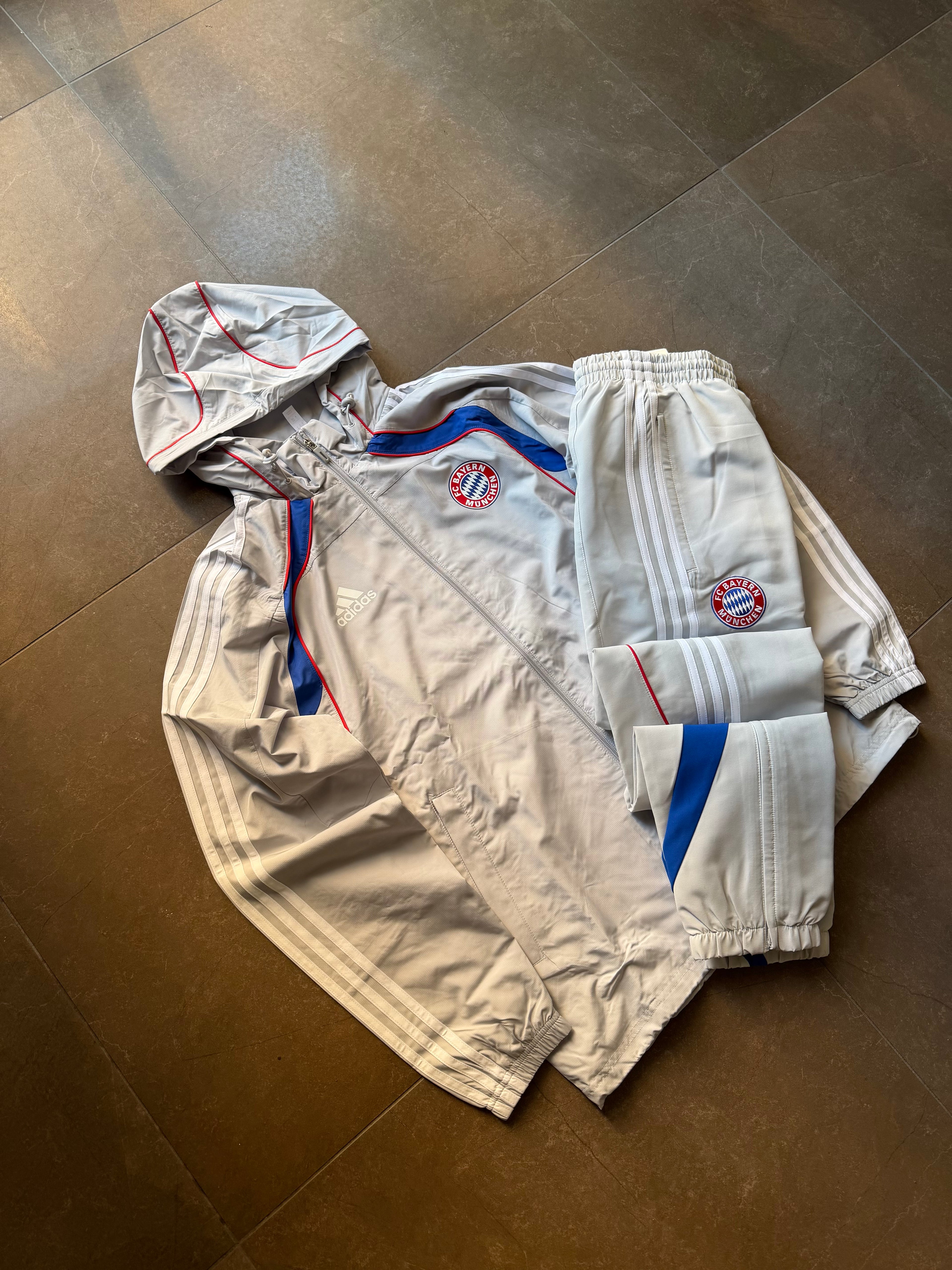 Tuta Completa Bayern Monaco UBP Grey Light