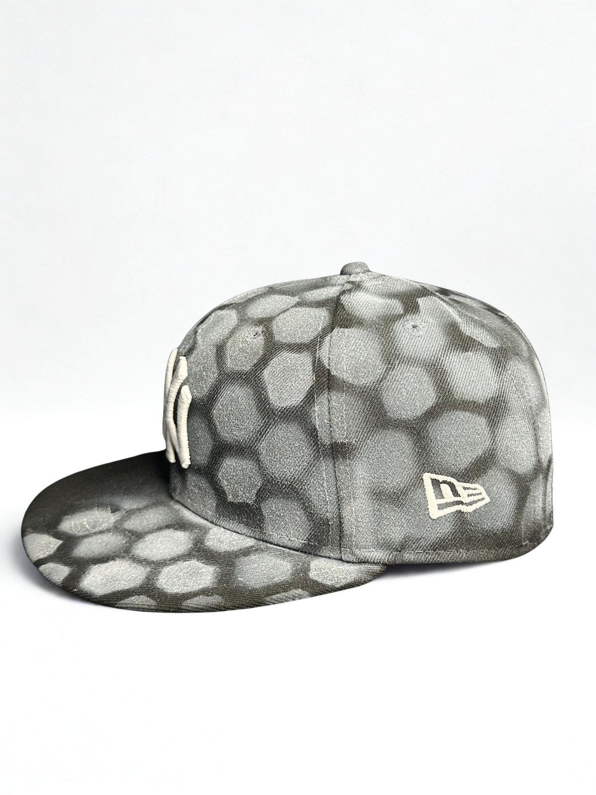 Cappello New Era 59fifty WhiteBee