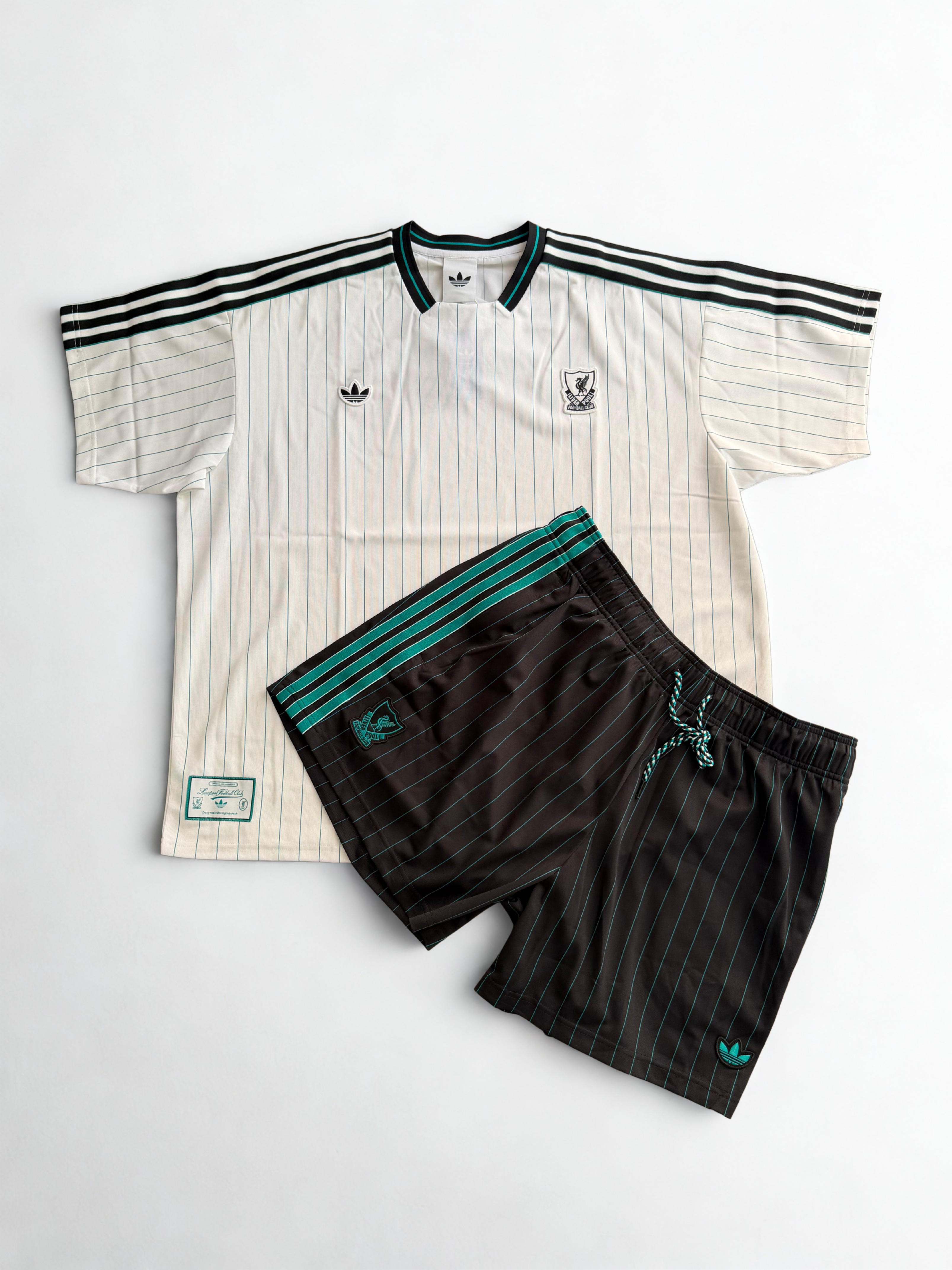Completo Adidas Liverpool Icon Jersey