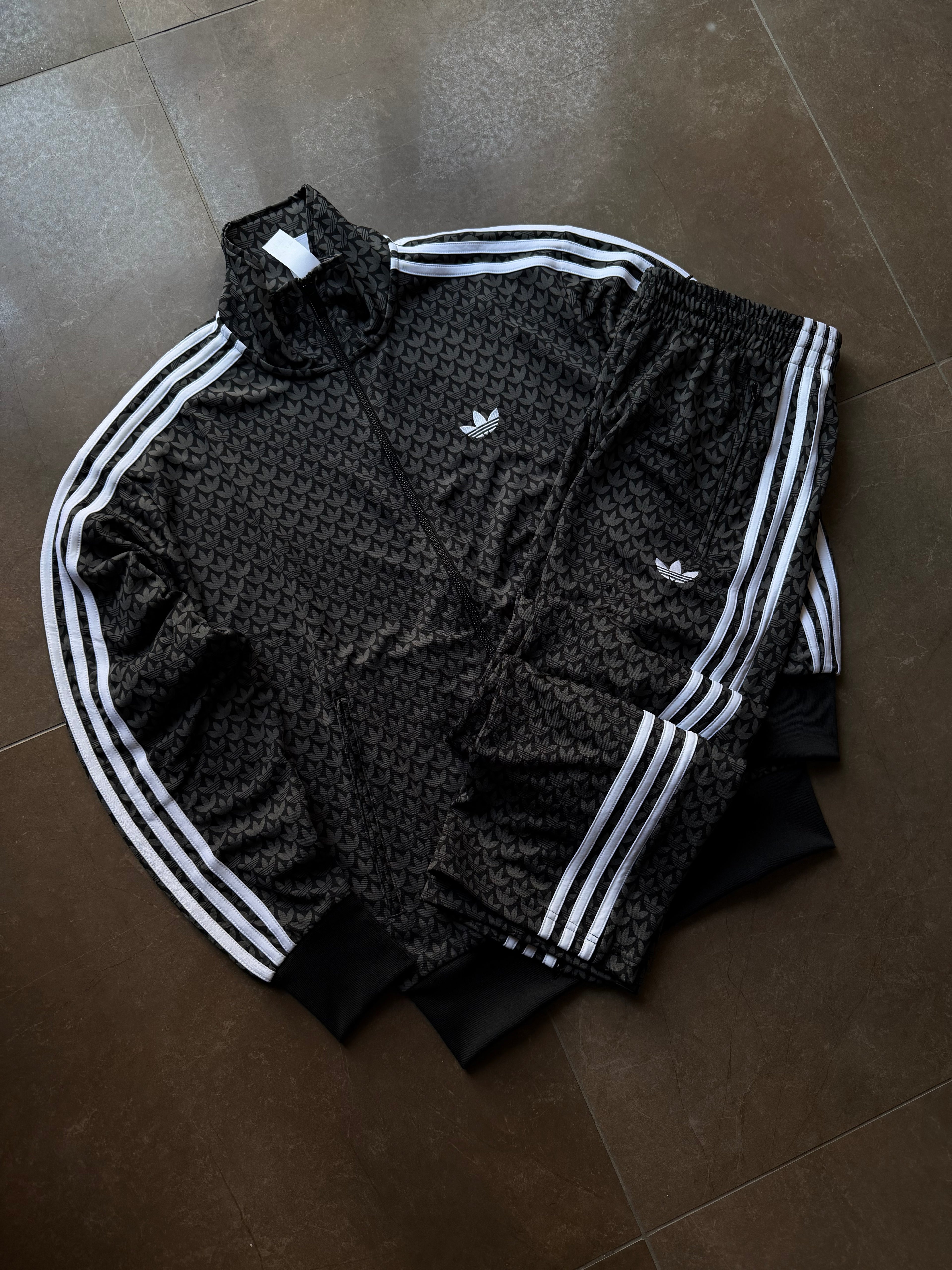 Tuta Completa Adidas Firebird Black Monogram