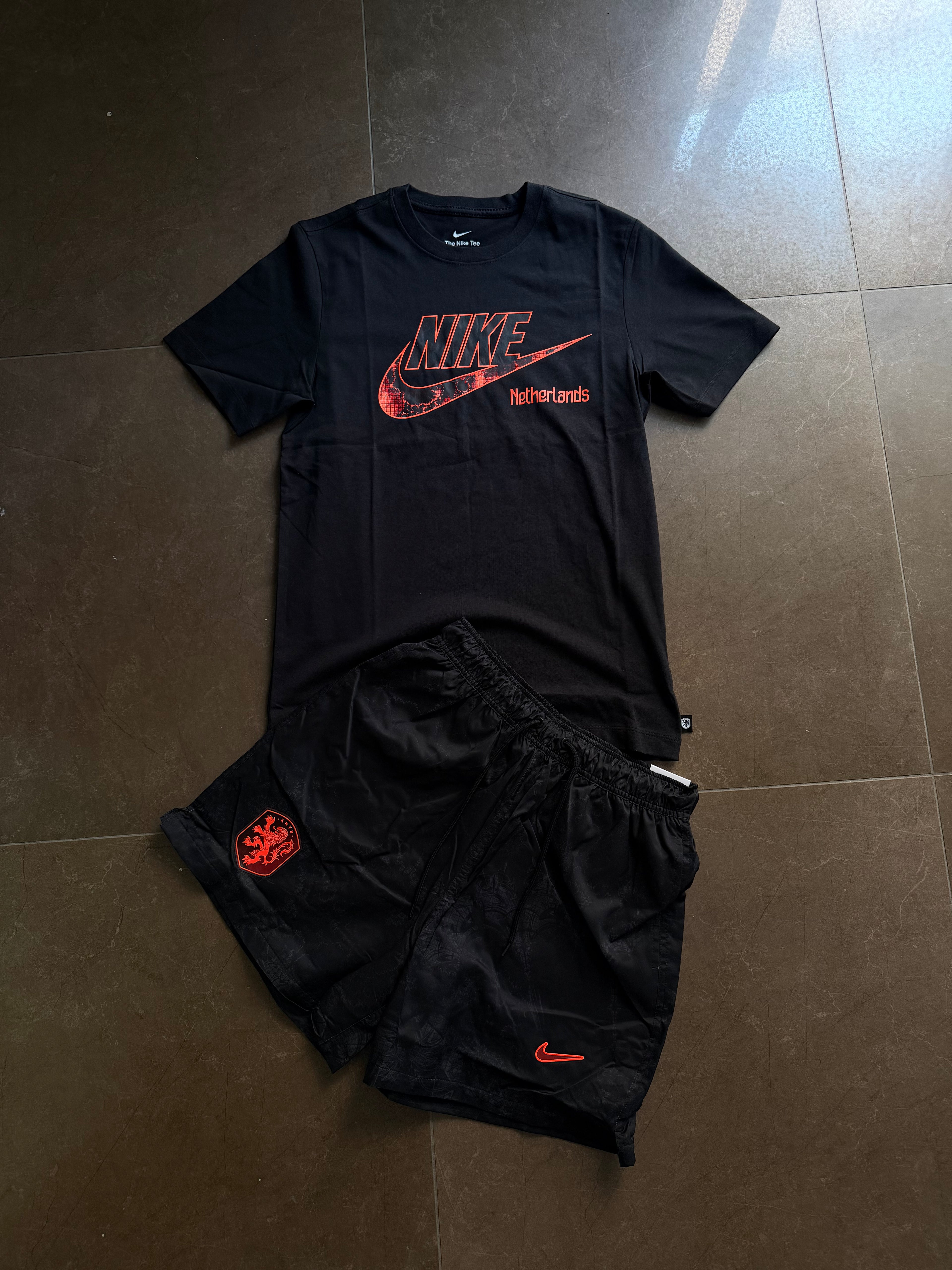 Completo Nike Olanda Graphic 2026