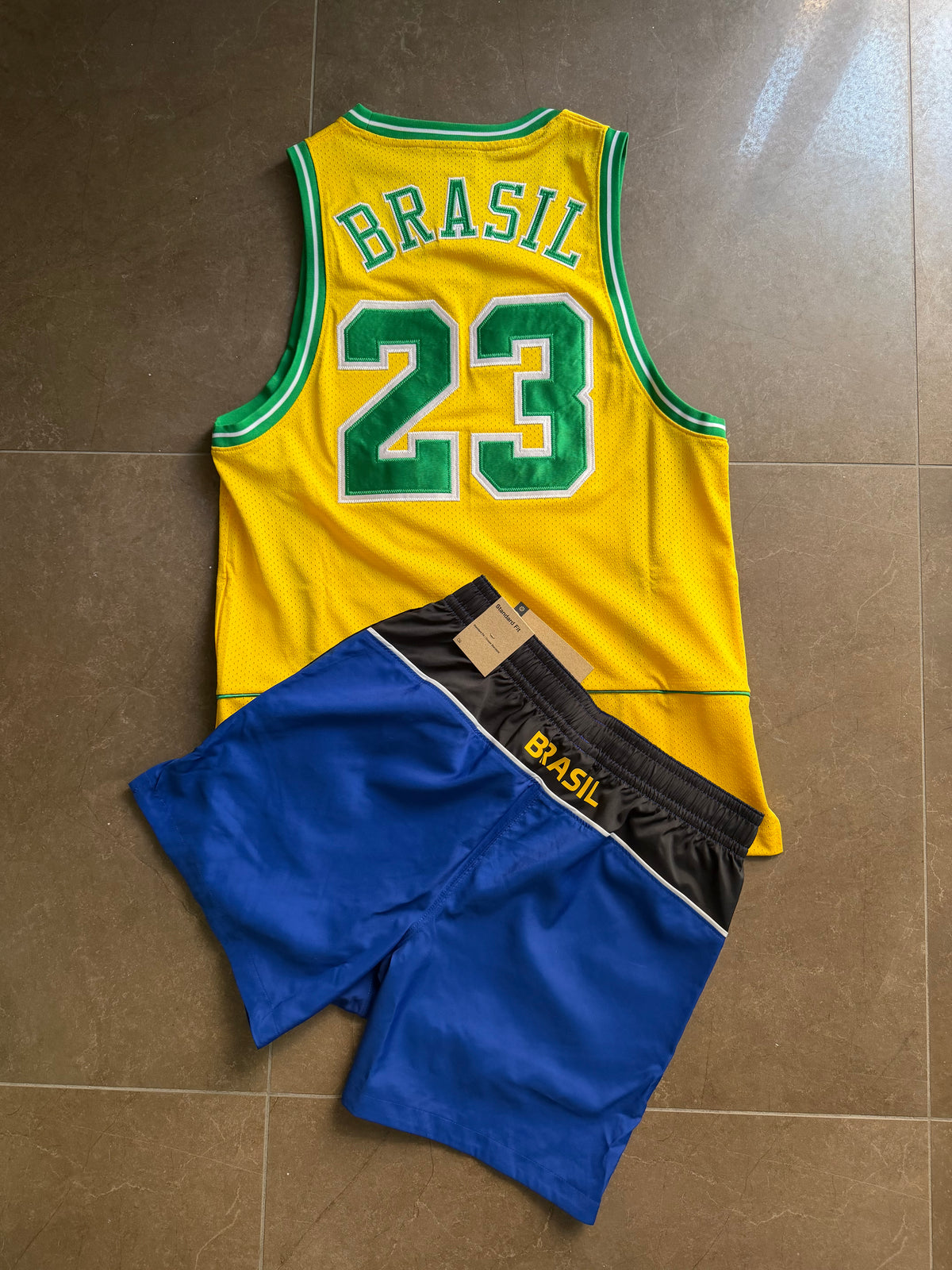 Completo Jordan Brasile Limited Edition