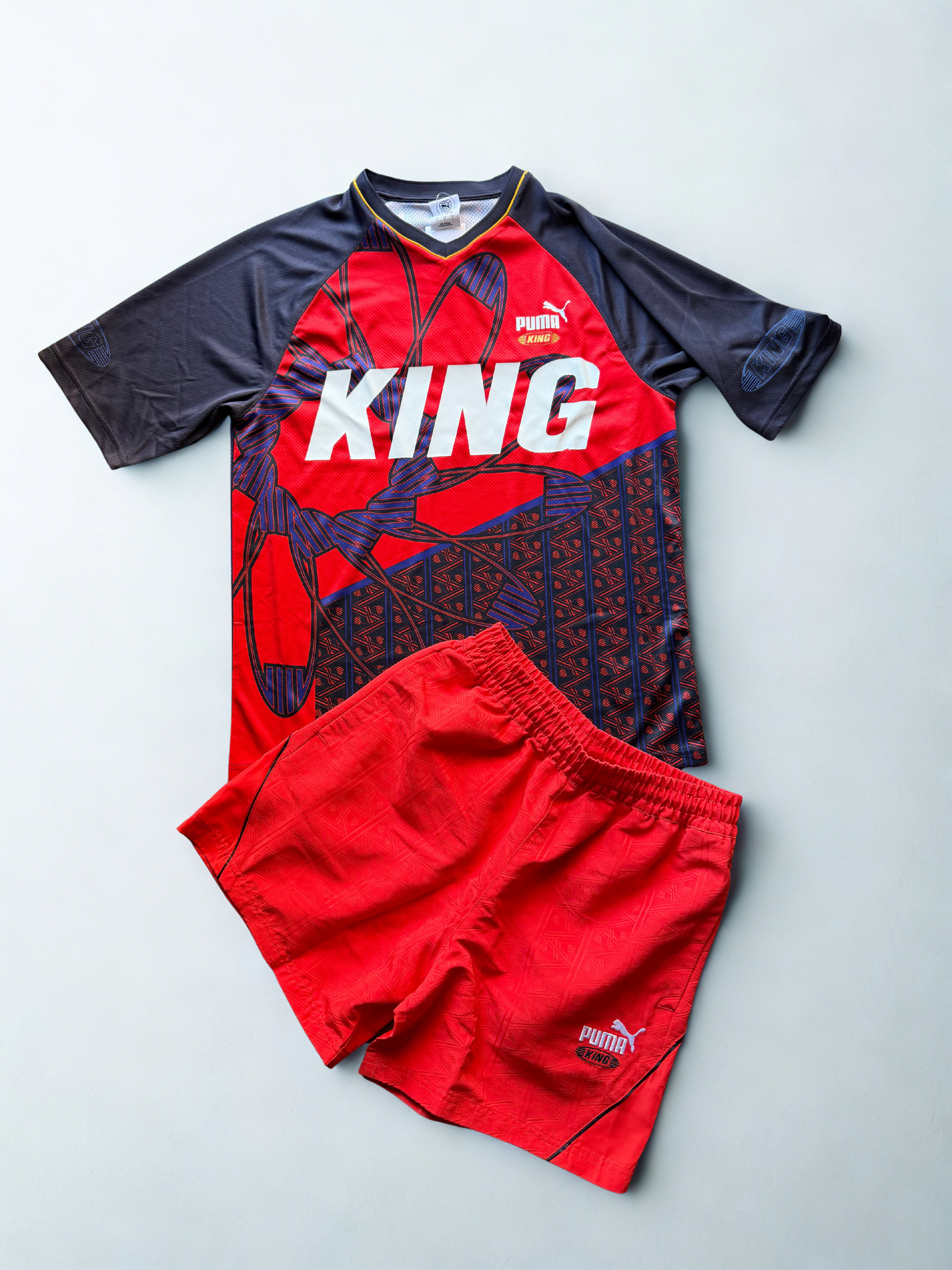 Completo Puma King Retro Limited Edition