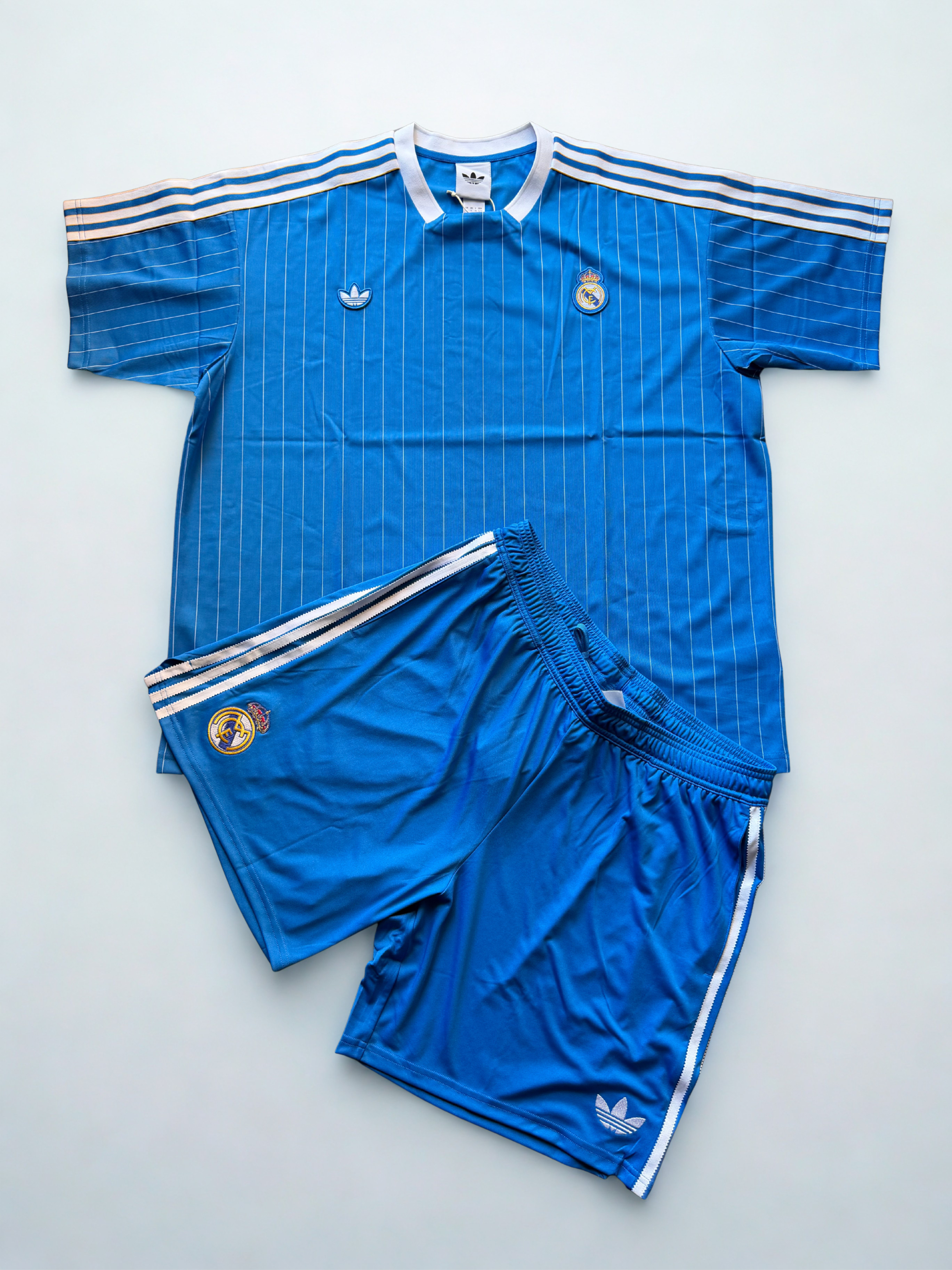 Completo Adidas Real Madrid Icon Jersey
