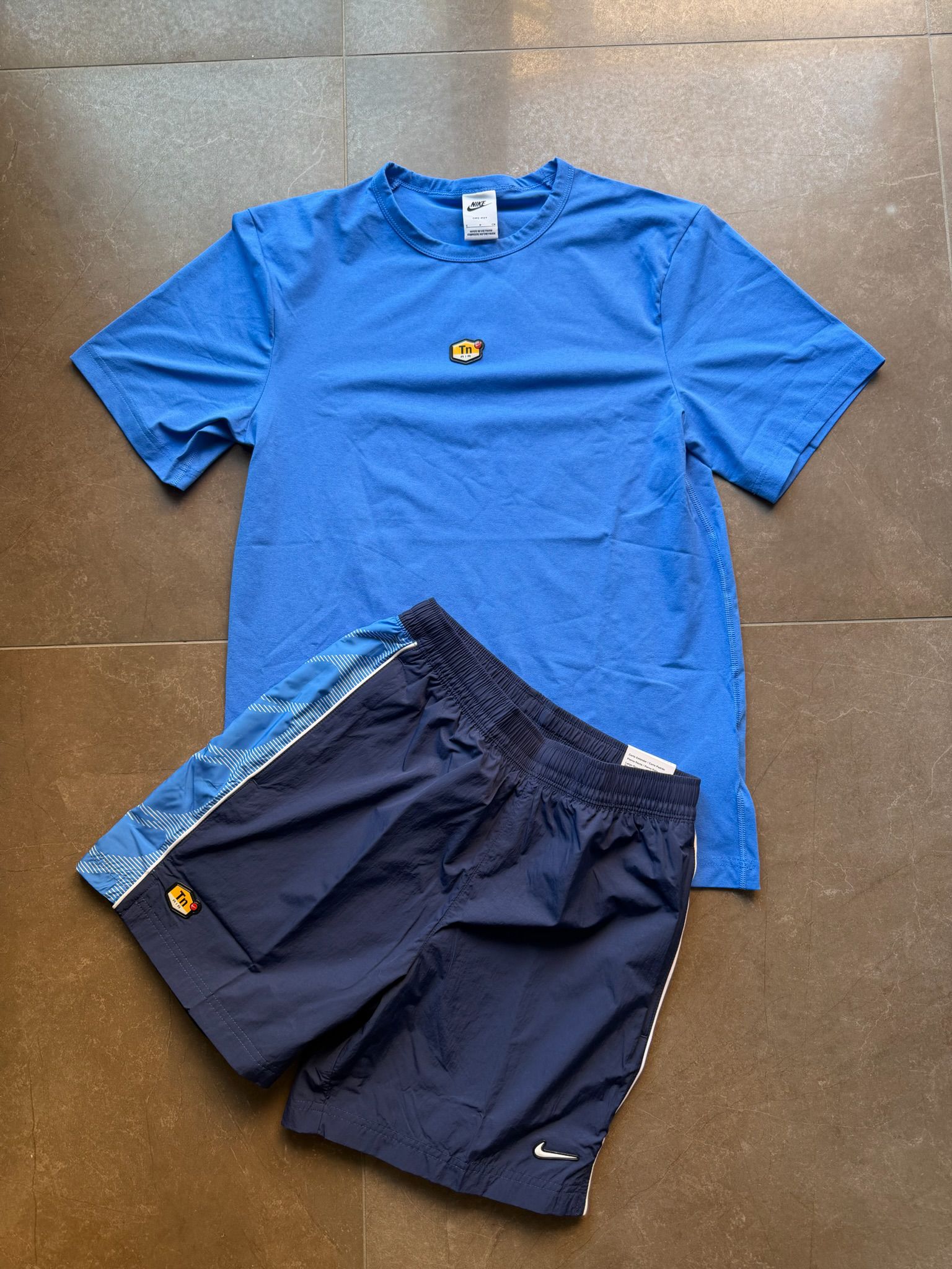Completo Nike TN Blue