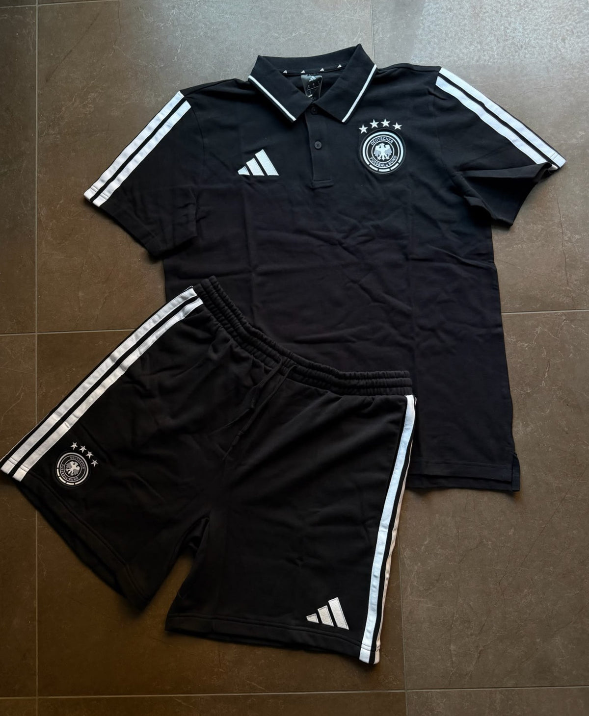 Completo Adidas Germania DNA Polo Shirt