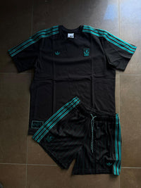 Completo Adidas Liverpool Icon Terrace