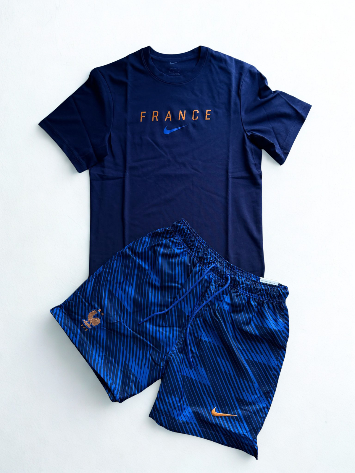 Completo Nike Francia Tee