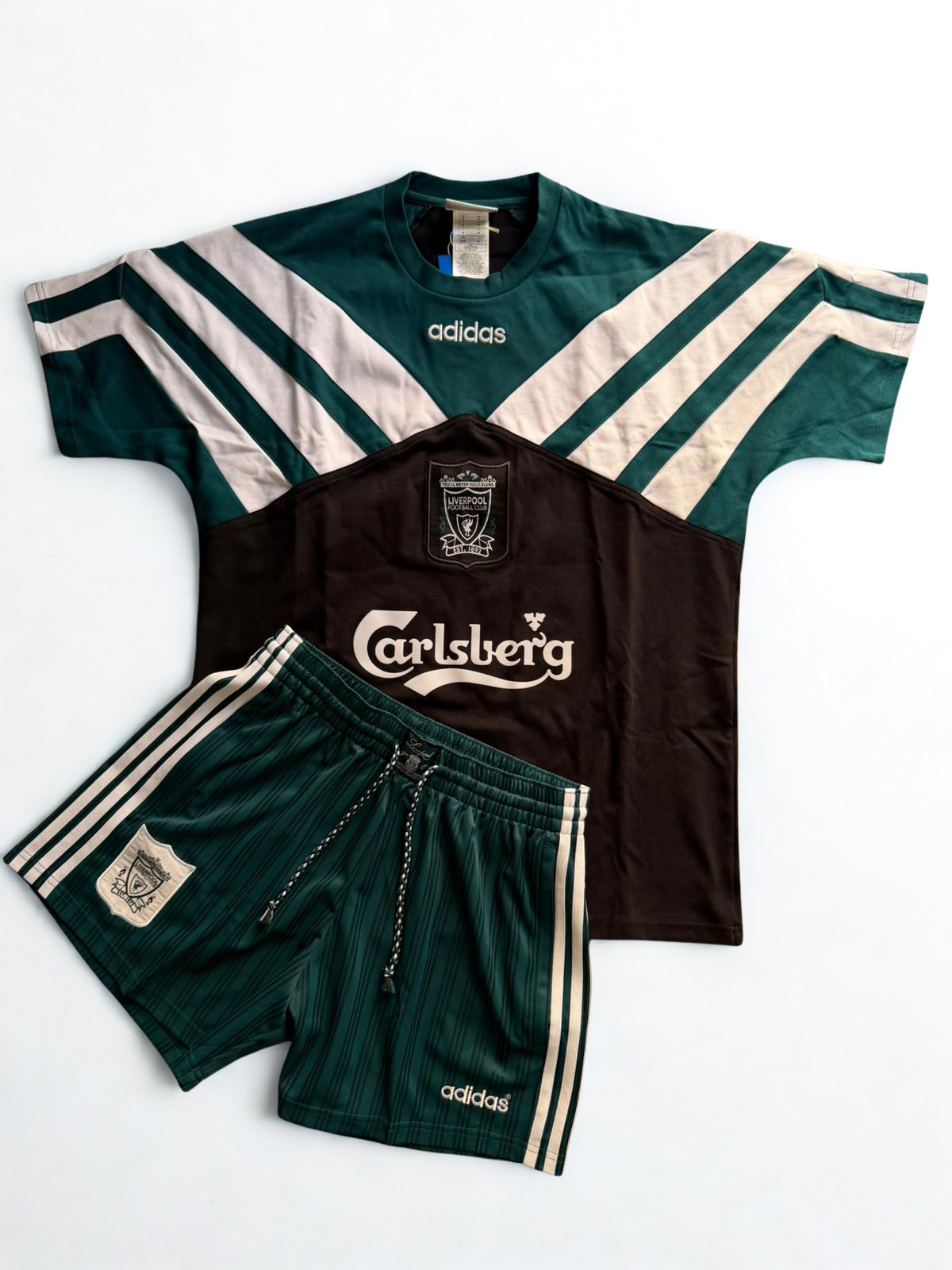 Completo Adidas Liverpool '95 Tee