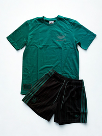 Completo Adidas Liverpool Icon Graphic