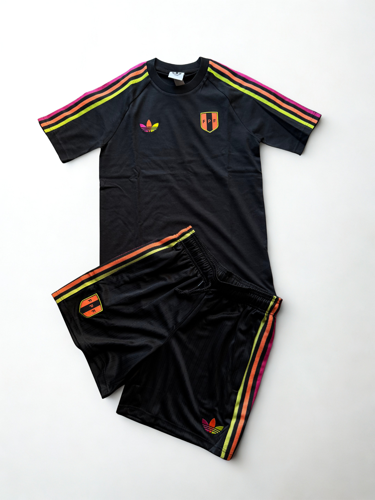 Completo Adidas Perù Icon