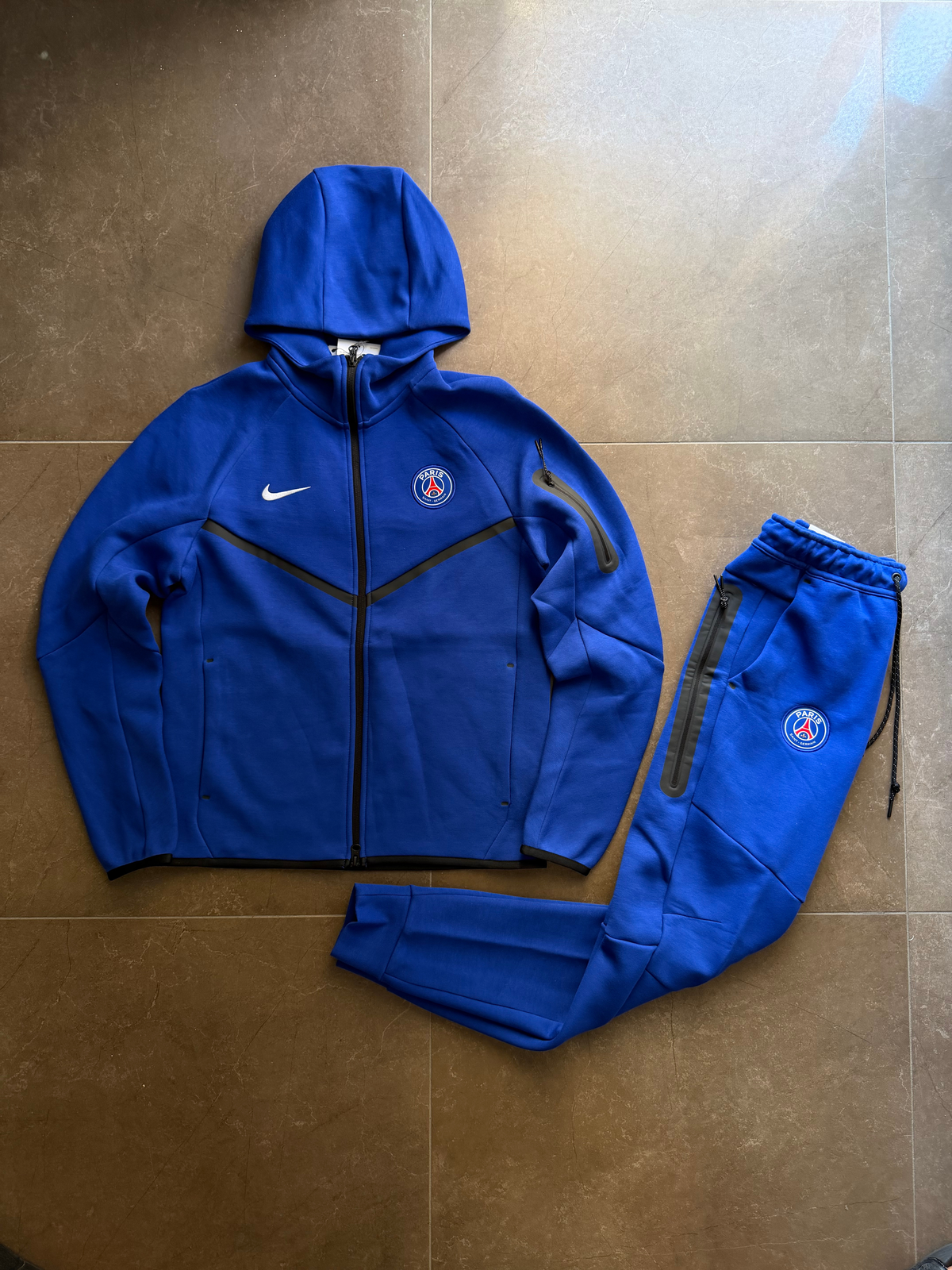 Tuta Completa NIKE PSG TECH 2027