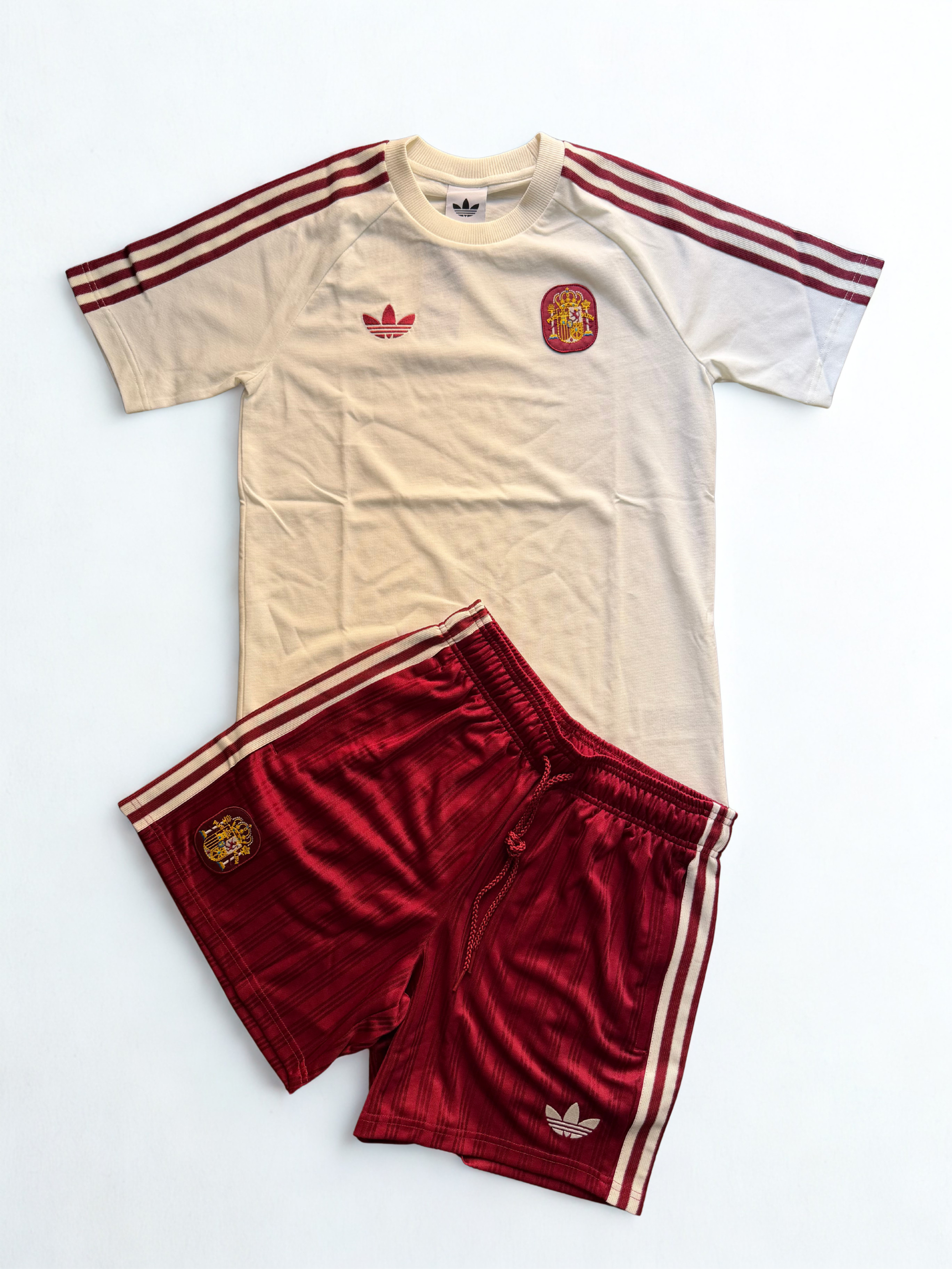Completo Adidas Spagna Icon 2026